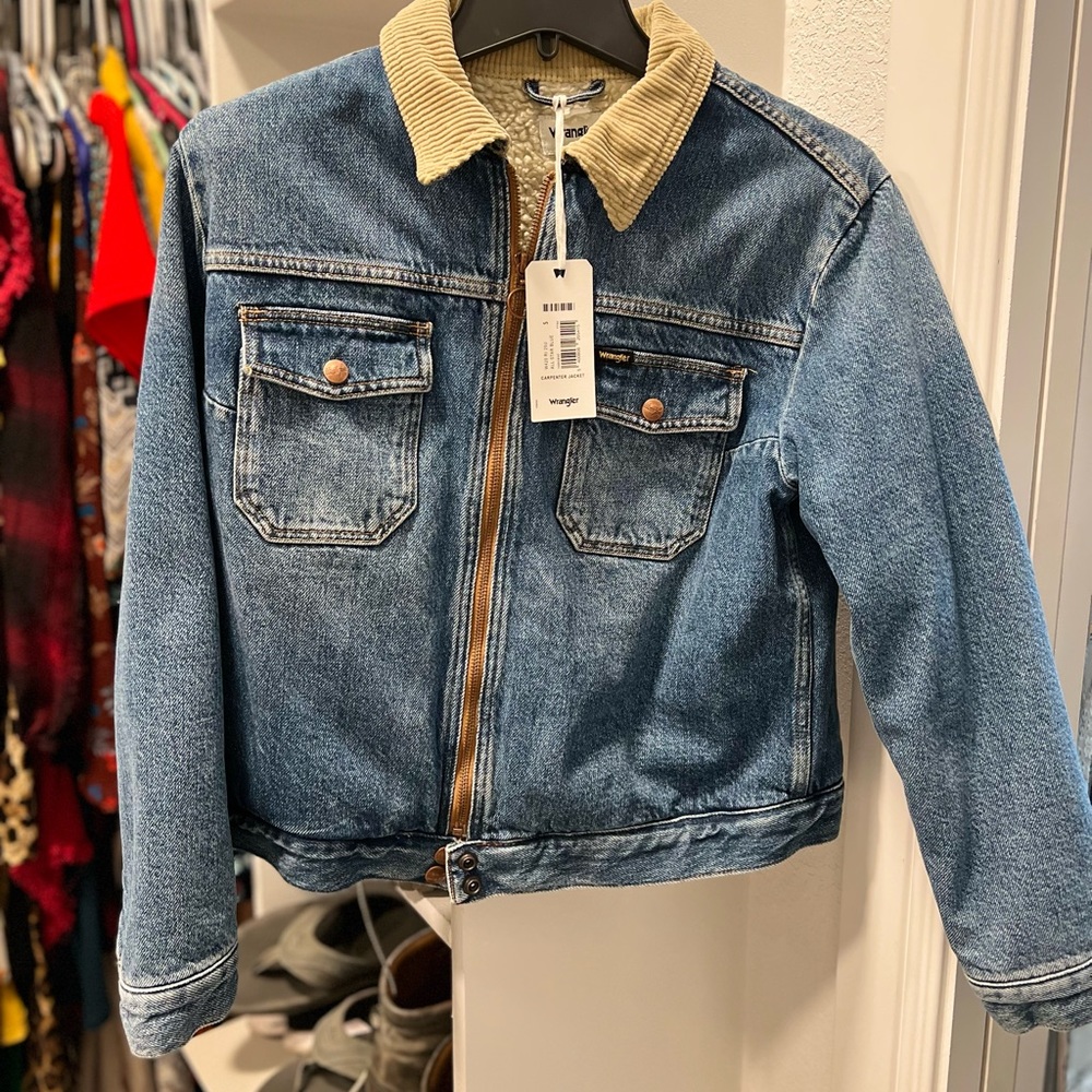 Women’s Wrangler Sherpa Lined Denim Jacket size Small